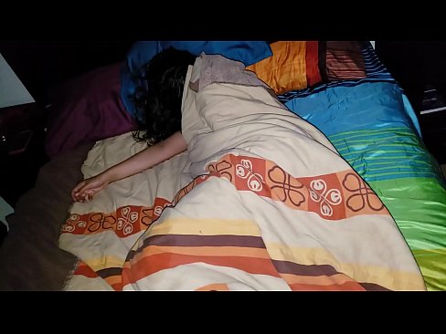 ❤️ Stepson berači svojo mlado mačeho, medtem ko ona spi. ️❌ Domače porniče na sl.porn-93.ru ❤